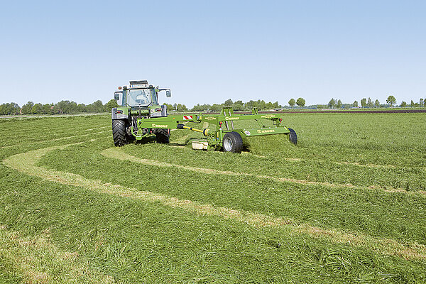 Mowing with maximum performance