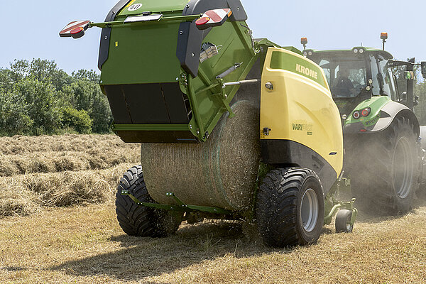 The KRONE bale ejector