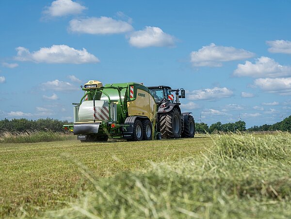 The ComPack Pro – With semi-variable bale chamber