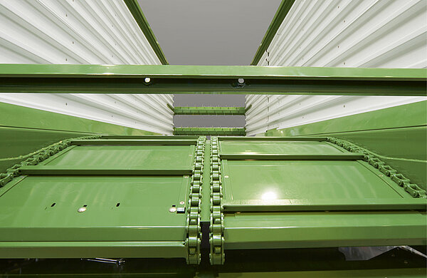 The powerful scraper conveyor