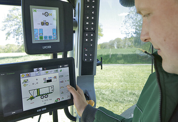 The KRONE on-board electronic system & operating terminals