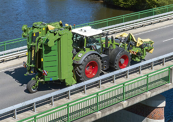 Fold: wide working, compact transport